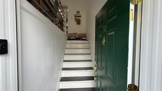 30 HOLLY ST Property Photo 1