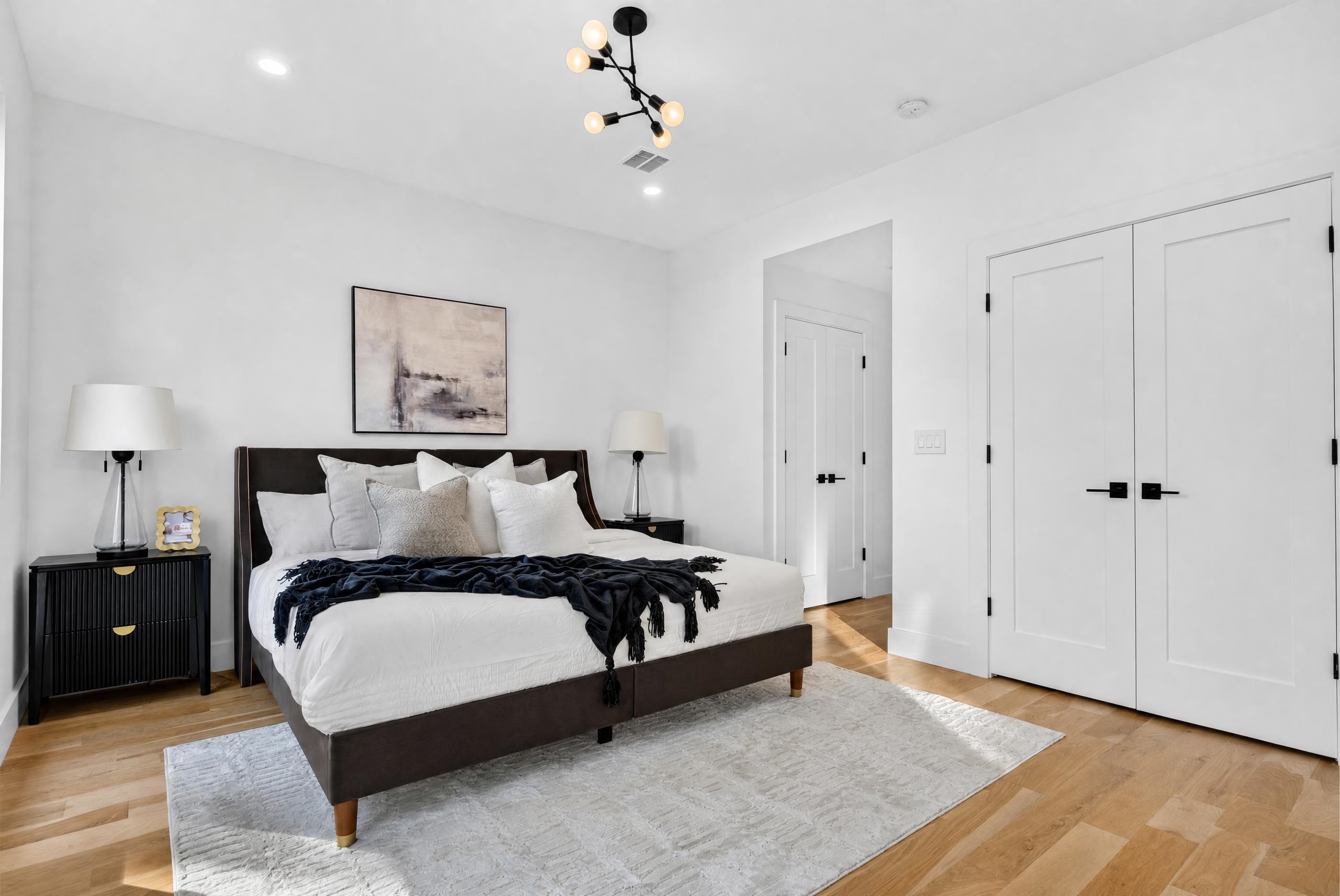 19 Leonard St 1 Property Photo 29