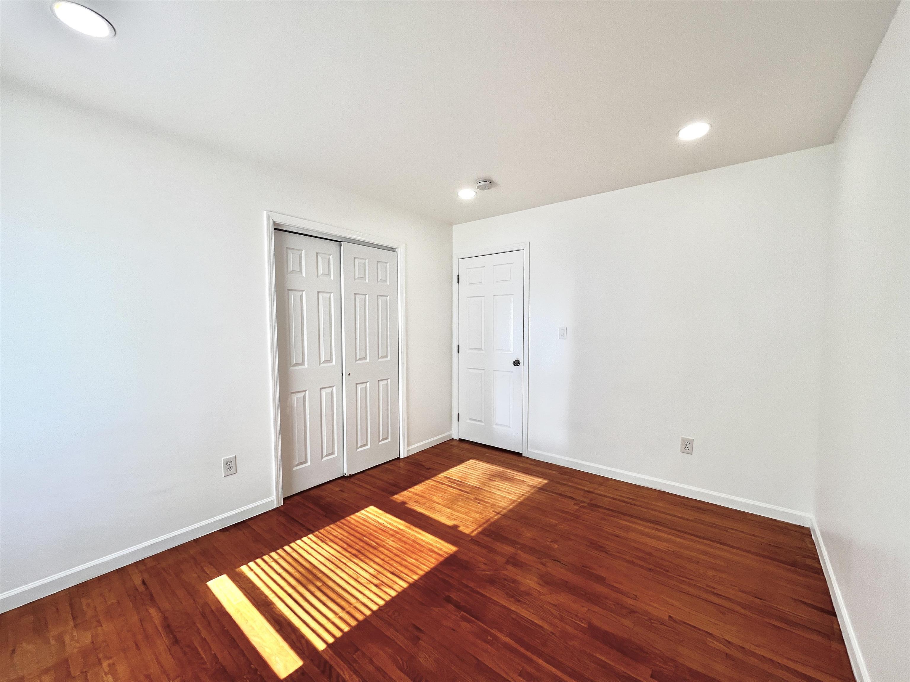 7100 Durham Ave 2 Property Photo 6