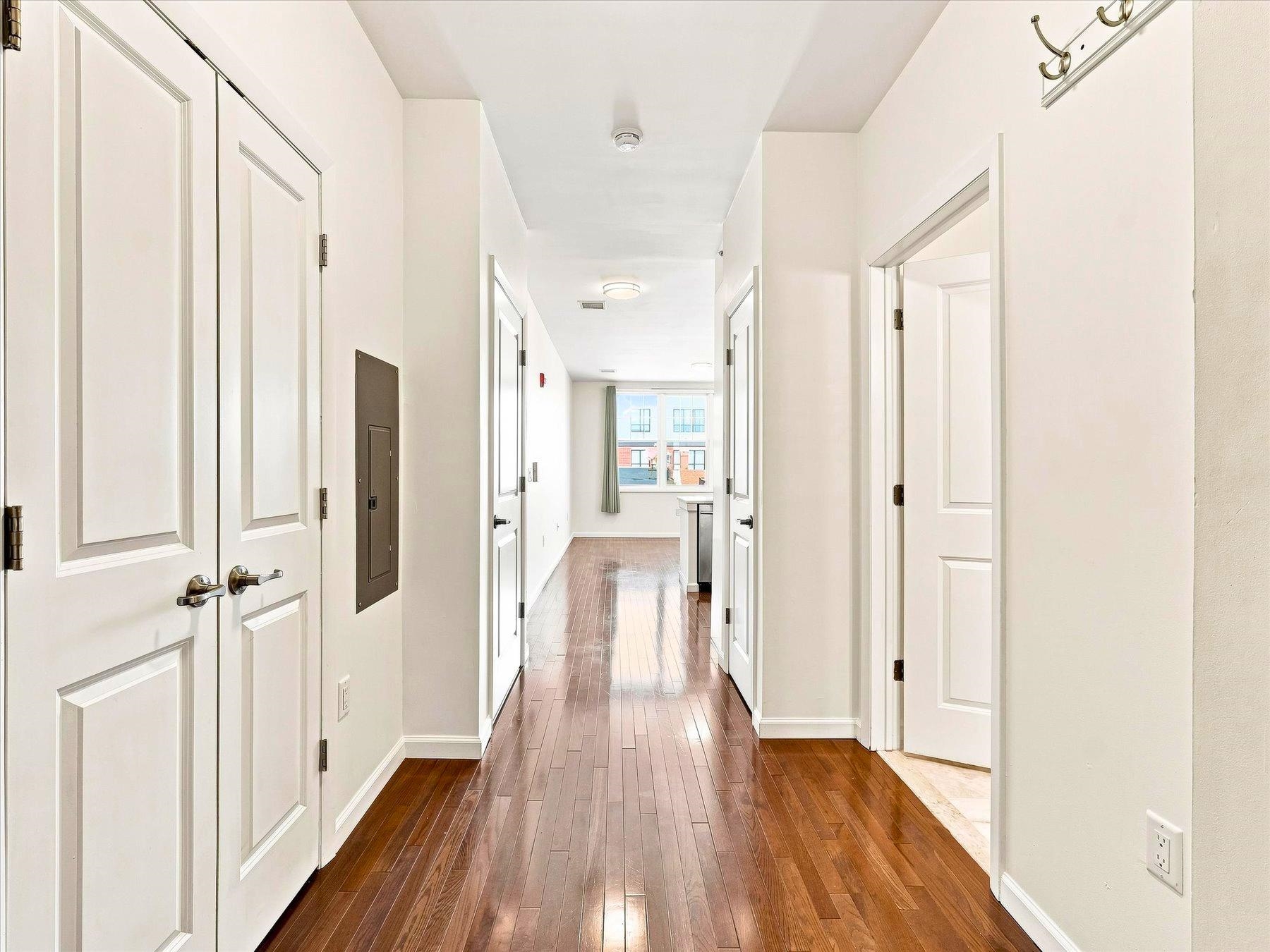 850 Newark Ave 4d Property Photo 13