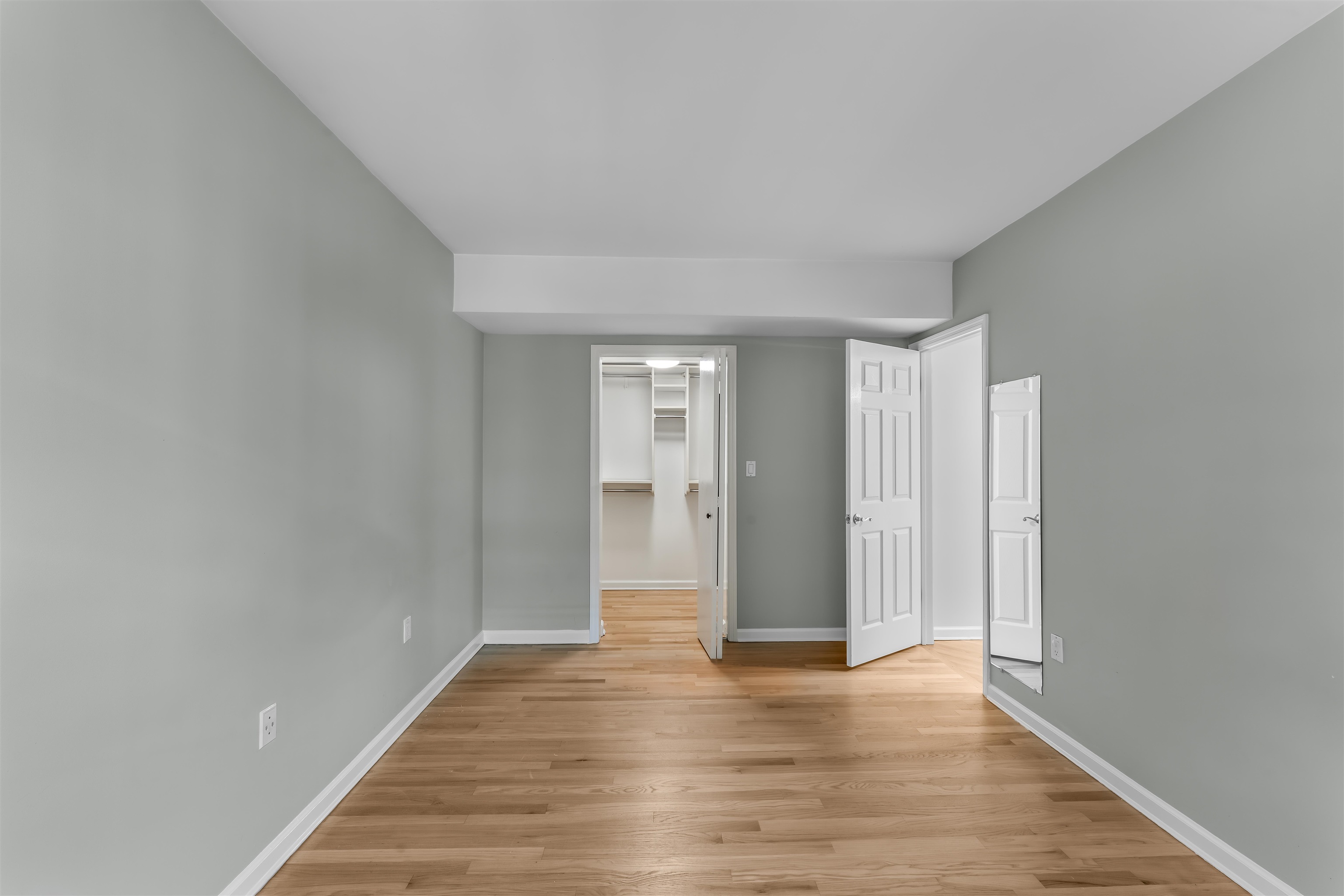1108 Hudson St 4b Property Photo 18