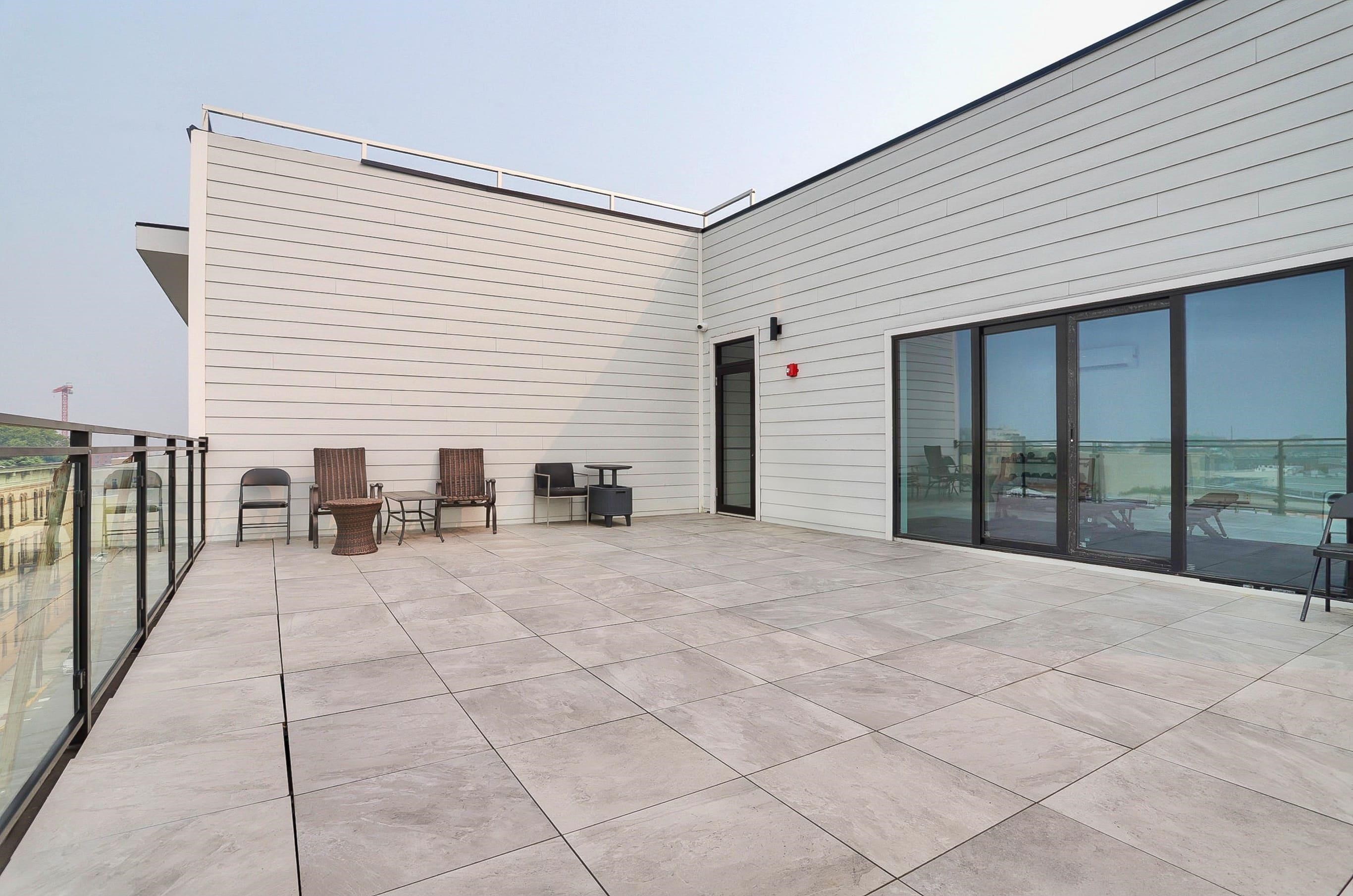 425 Avenue C 402 Property Photo 24