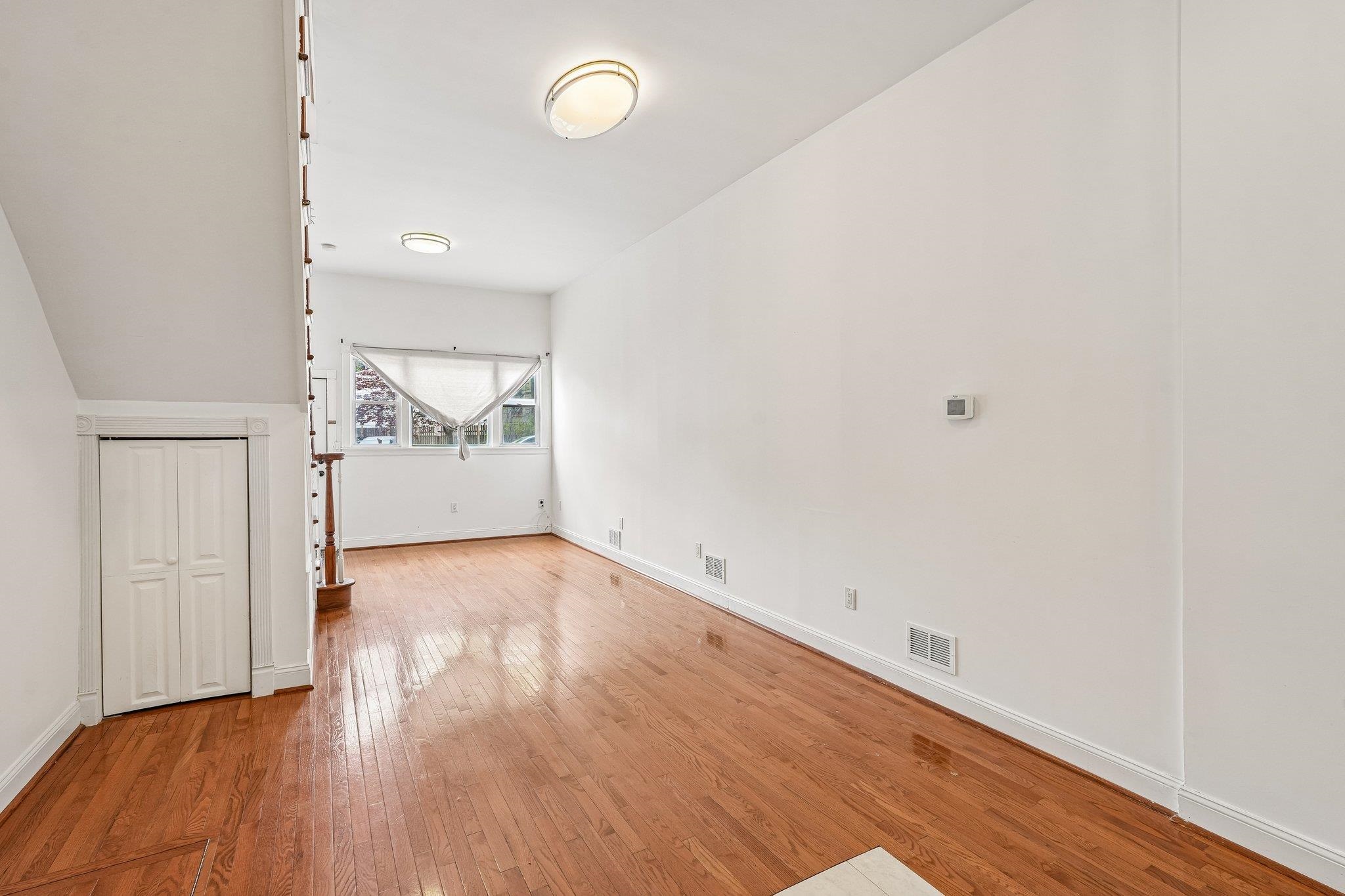 90a Hackensack Plank Rd Property Photo 6