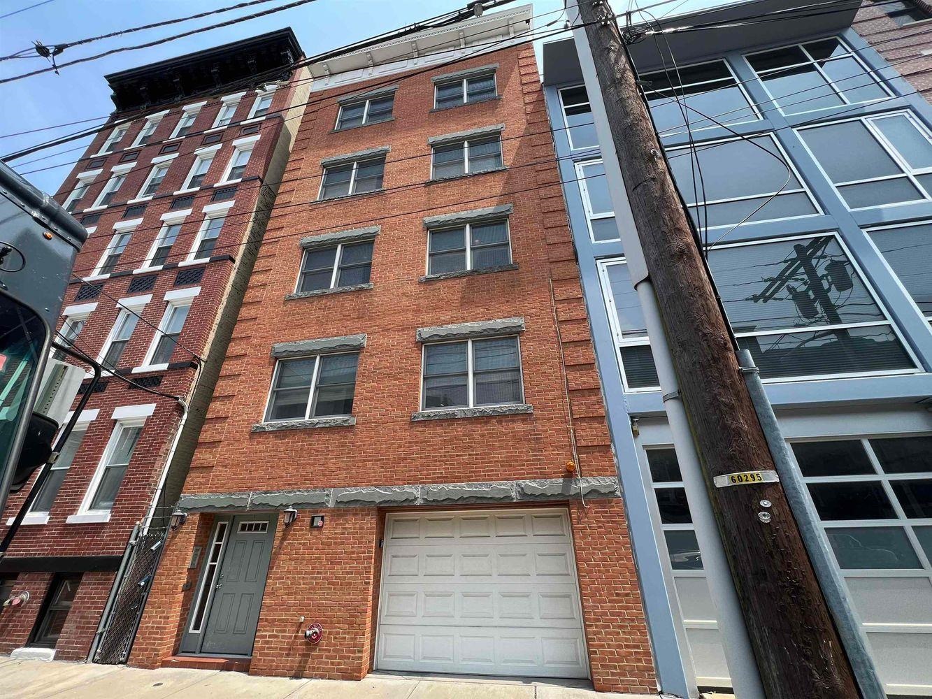 613 MONROE ST 4 Property Photo 1