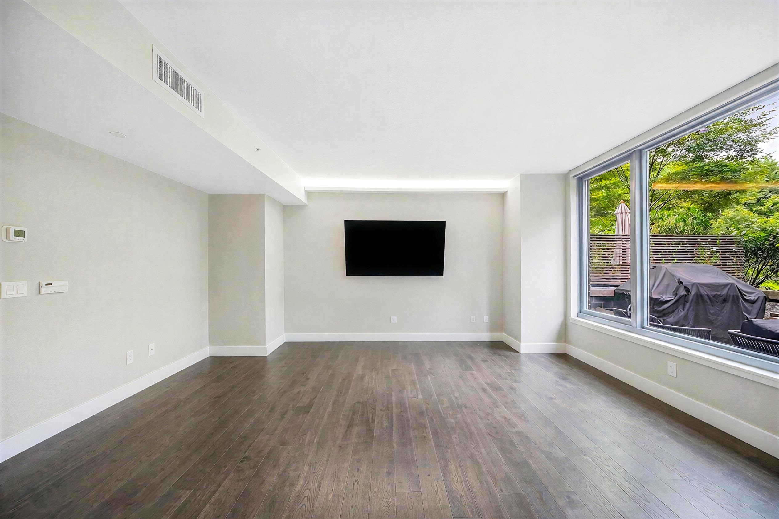 9 Avenue At Port Imperial Th3 Property Photo 10