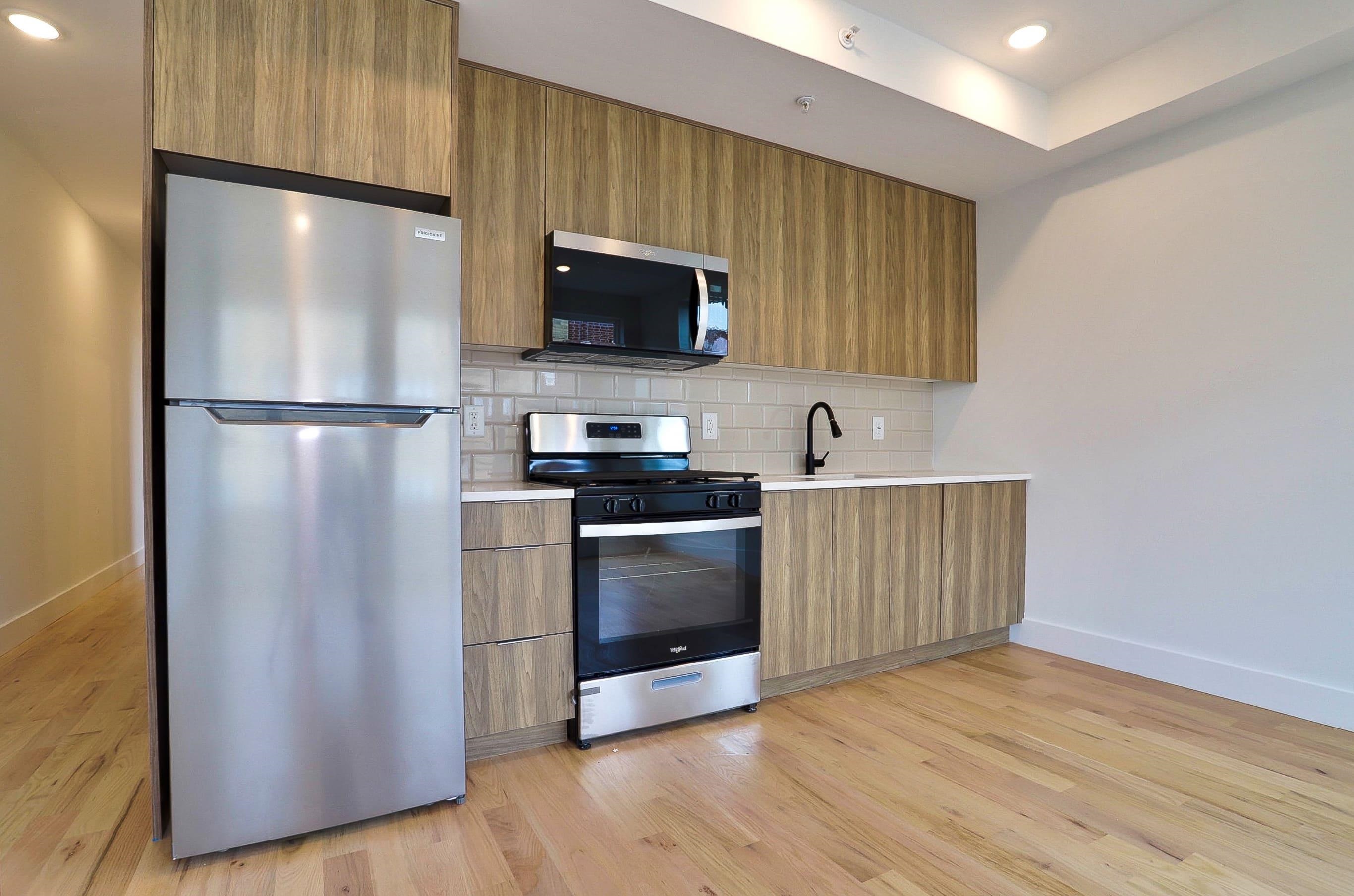88 Bergen Ave 4 Property Photo 4
