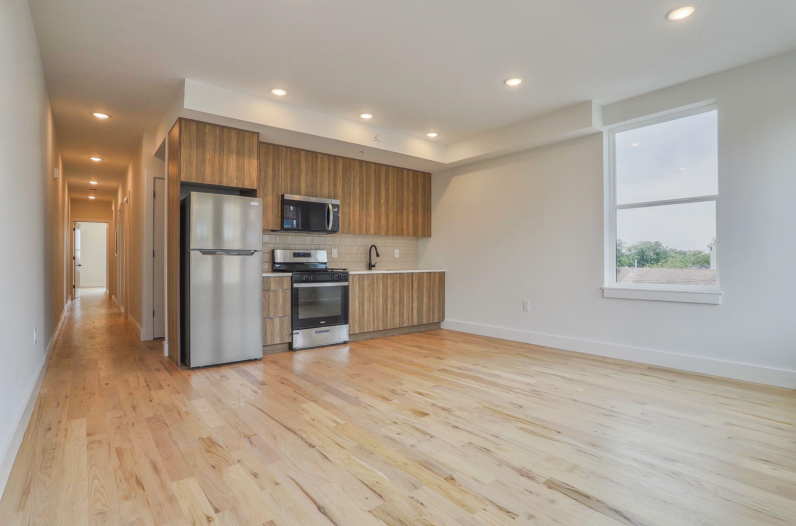 88 Bergen Ave 4 Property Photo 6