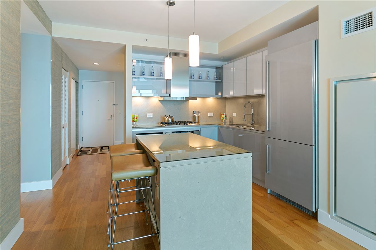 77 Hudson St 2309 Property Photo 4