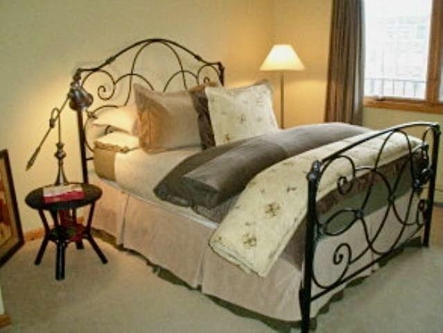72 Park Ave 3b Property Photo 1