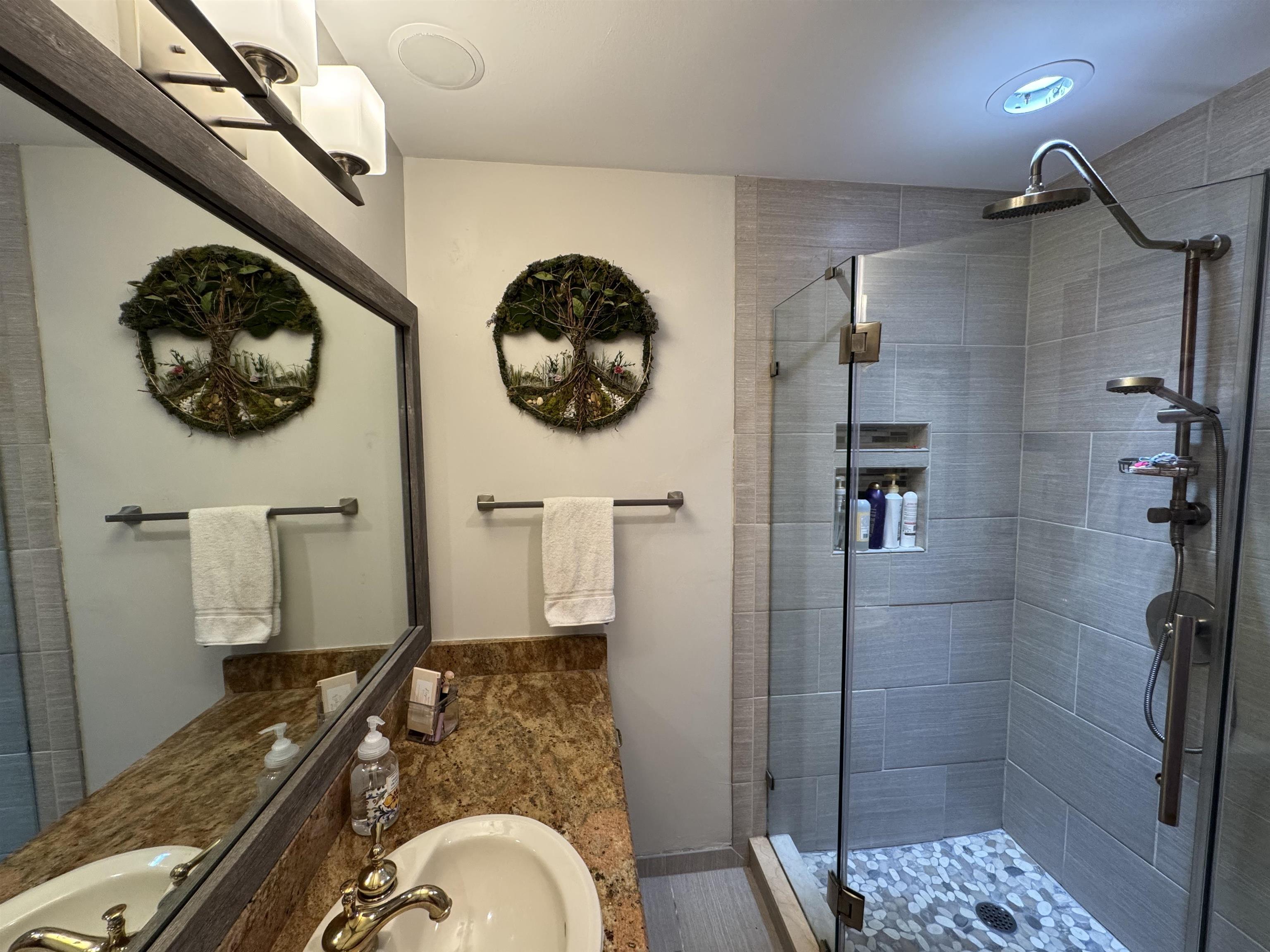 72 Park Ave 3b Property Photo 7