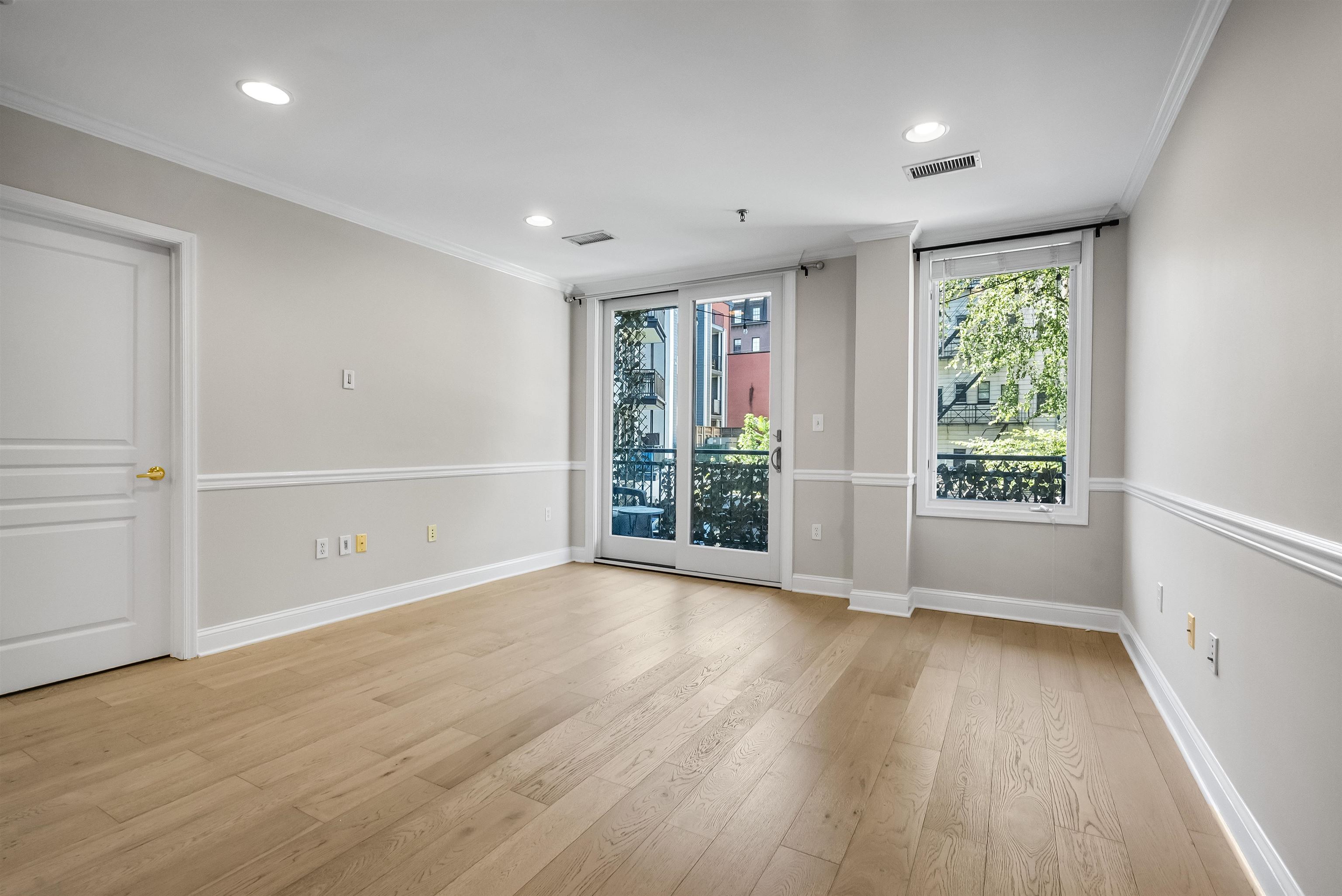 70 ADAMS ST 2A Property Photo 1