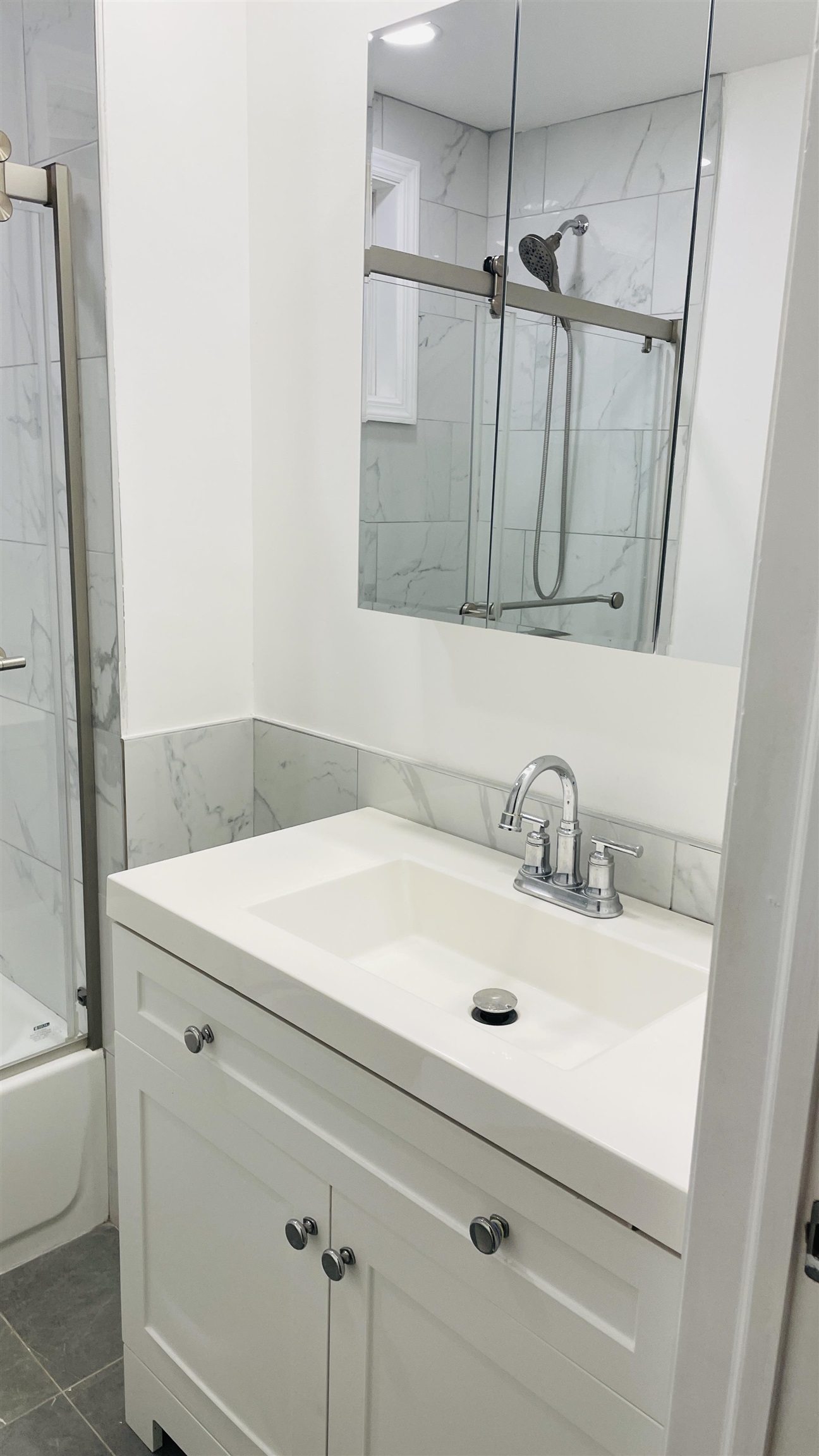 22 West 35th St 1 Property Photo 16