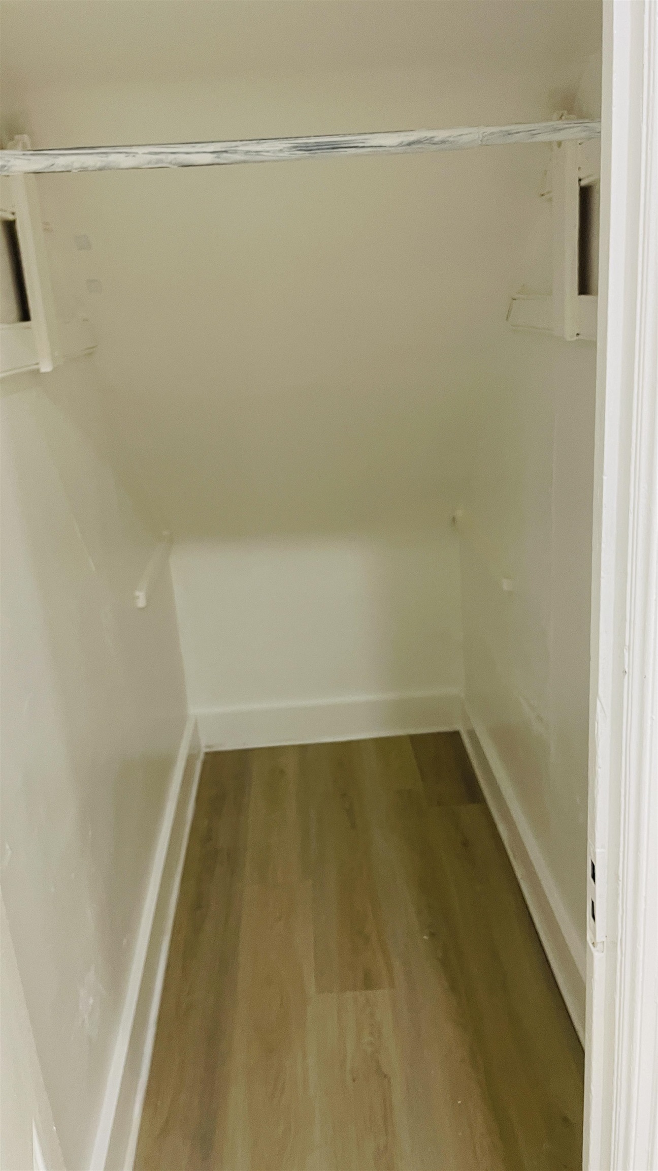 22 West 35th St 1 Property Photo 18