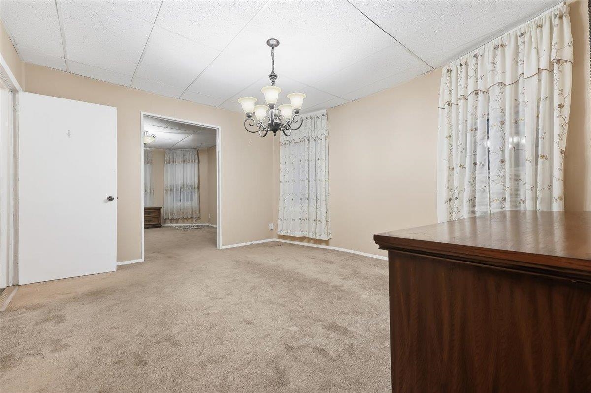 98 West 47th St 2 Property Photo 5