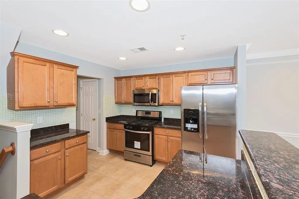187 Blue Heron Dr 187 Property Photo 4