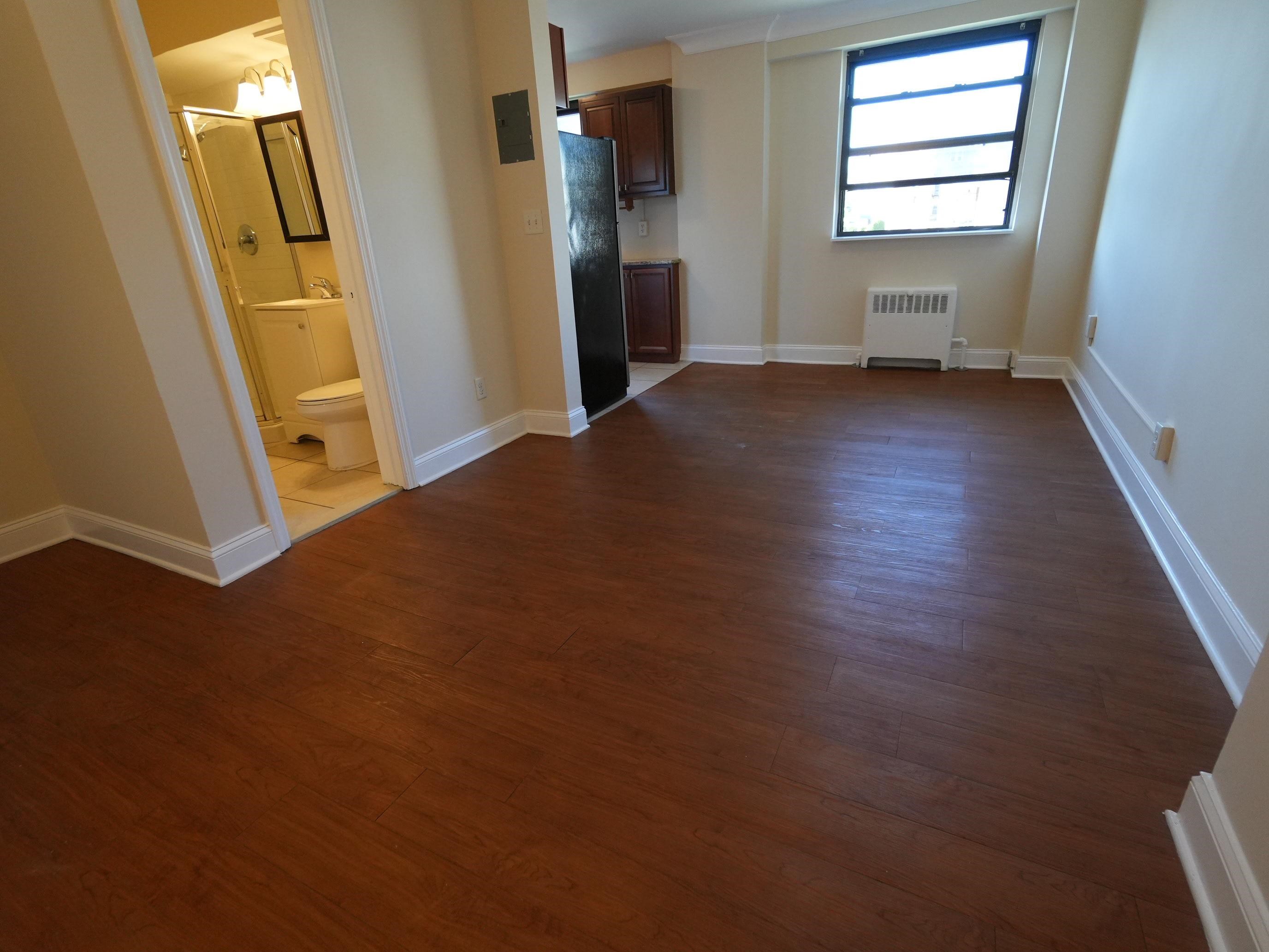 6515 BLVD EAST G-O Property Photo 1