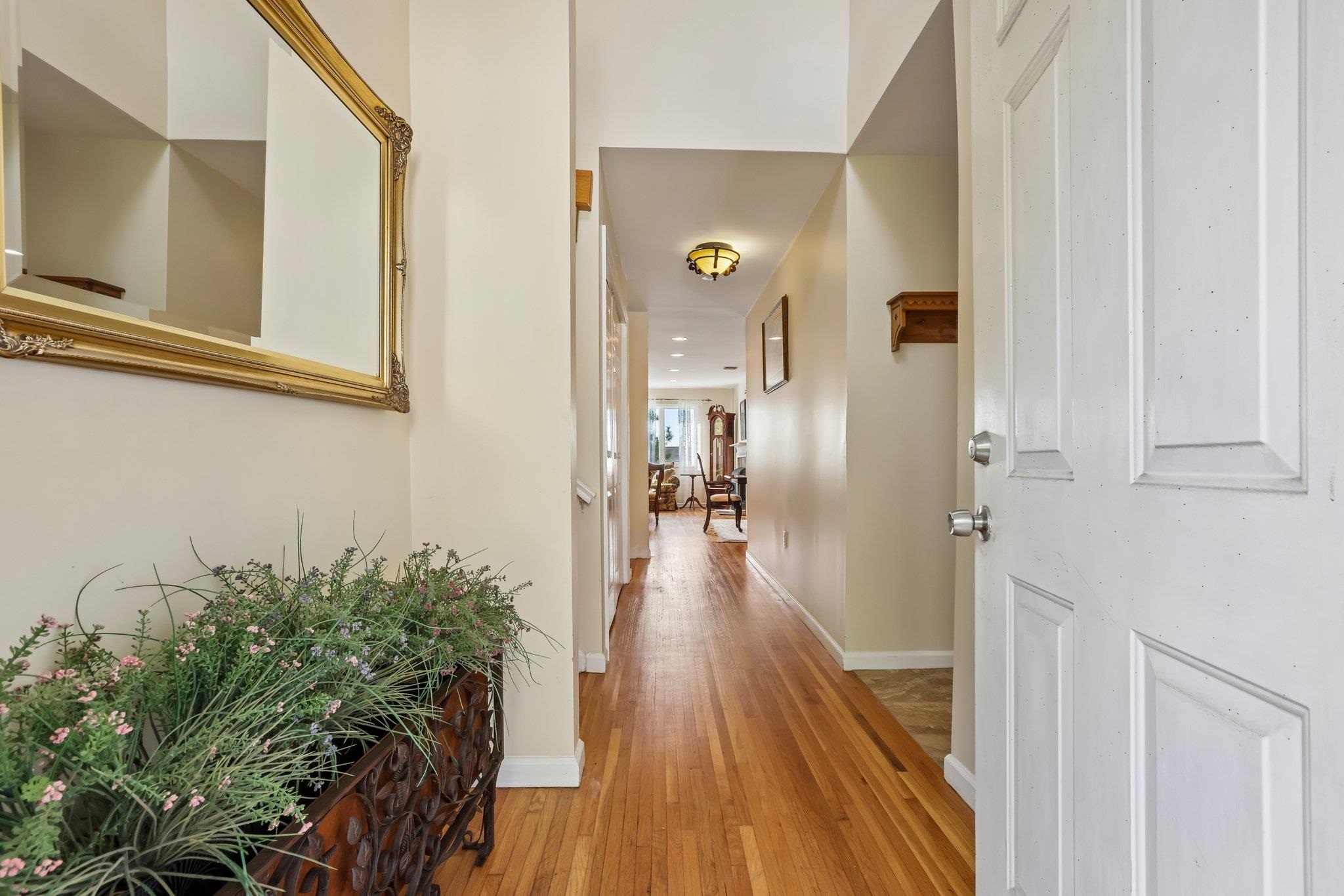 411 Heights Dr Property Photo 1