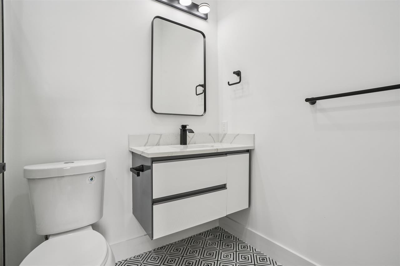 68 Thorne St 2 Property Photo 16