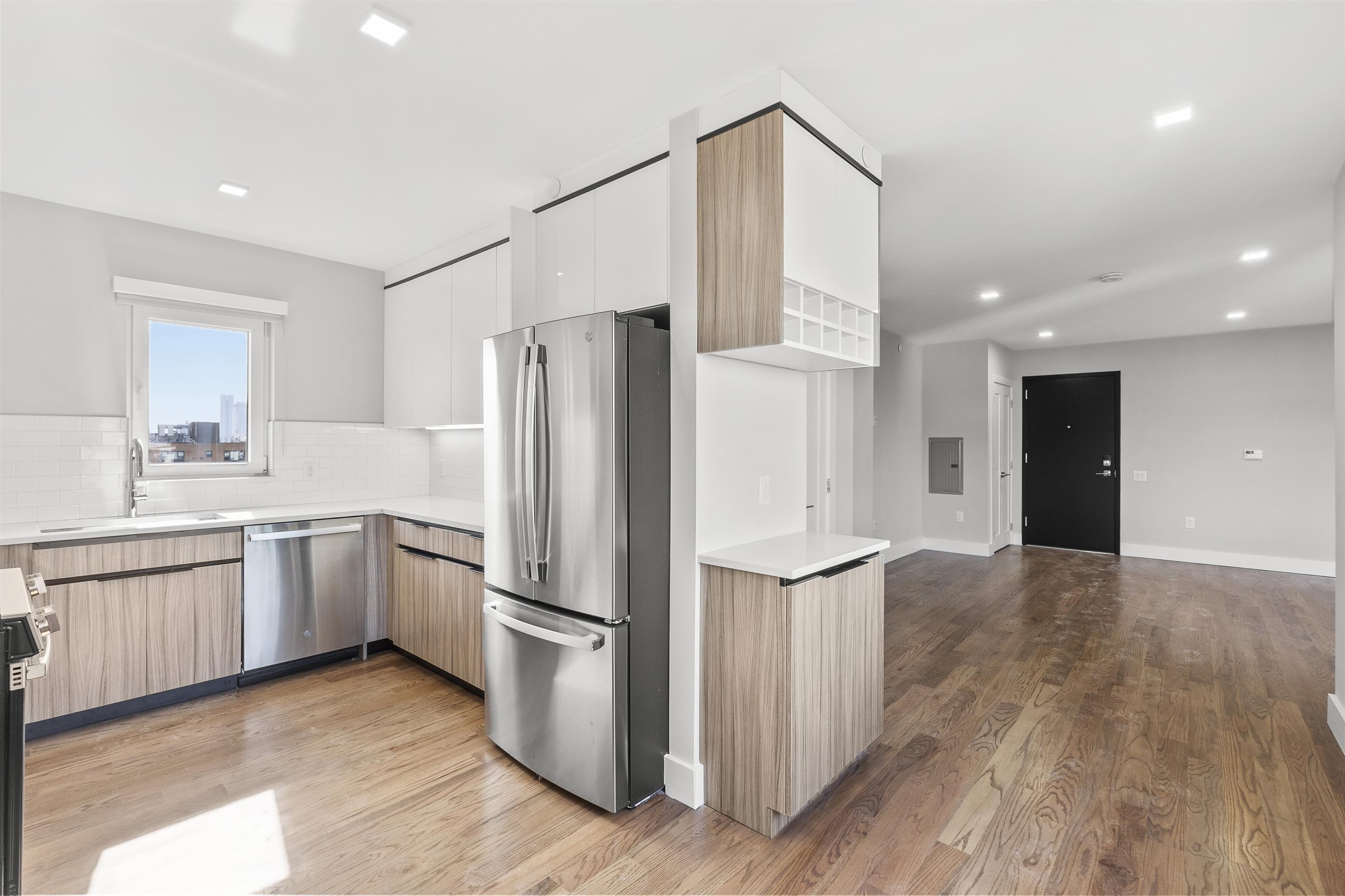 60-64 68th St 304 Property Photo 10