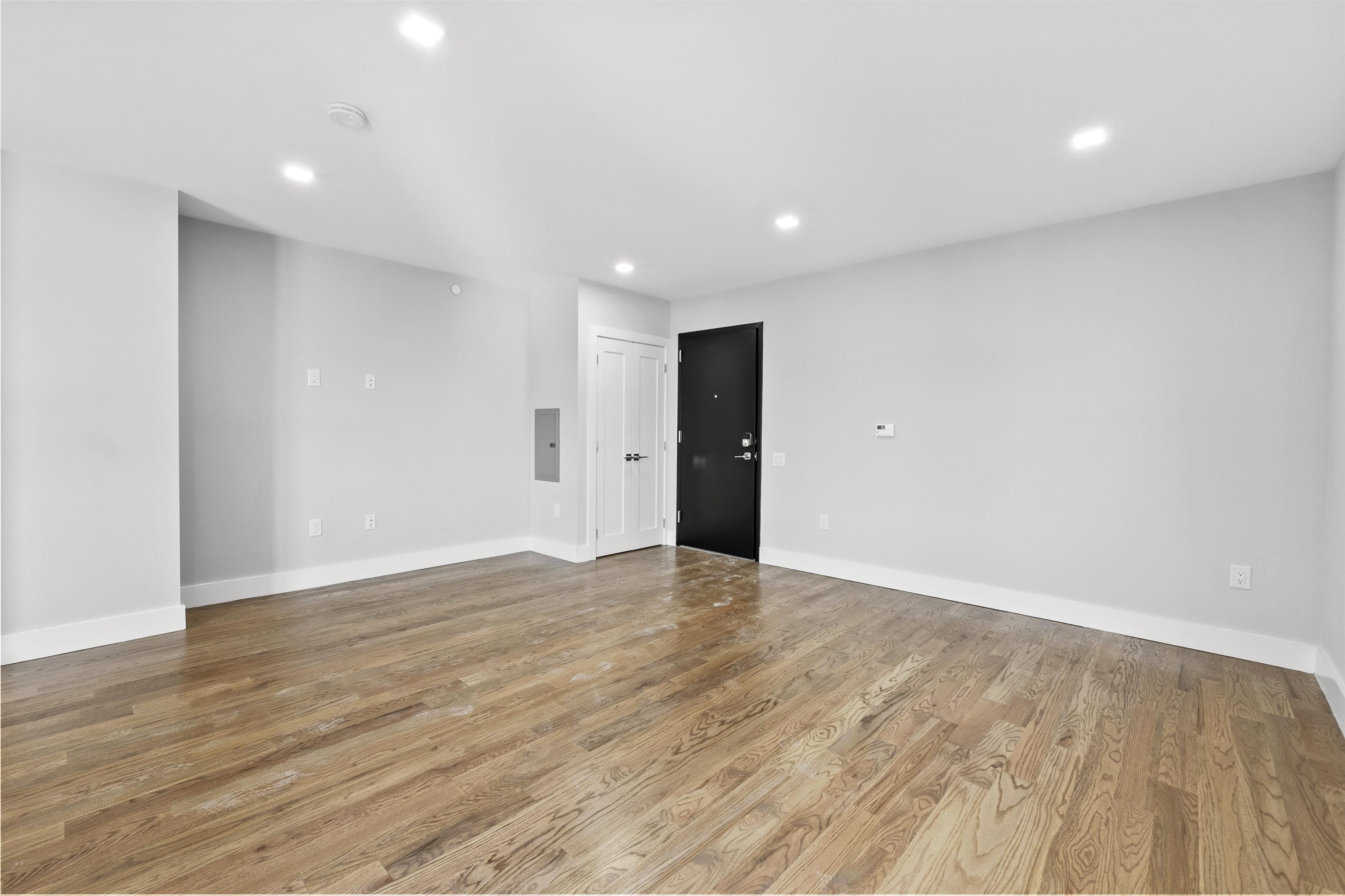 60-64 68th St 304 Property Photo 13
