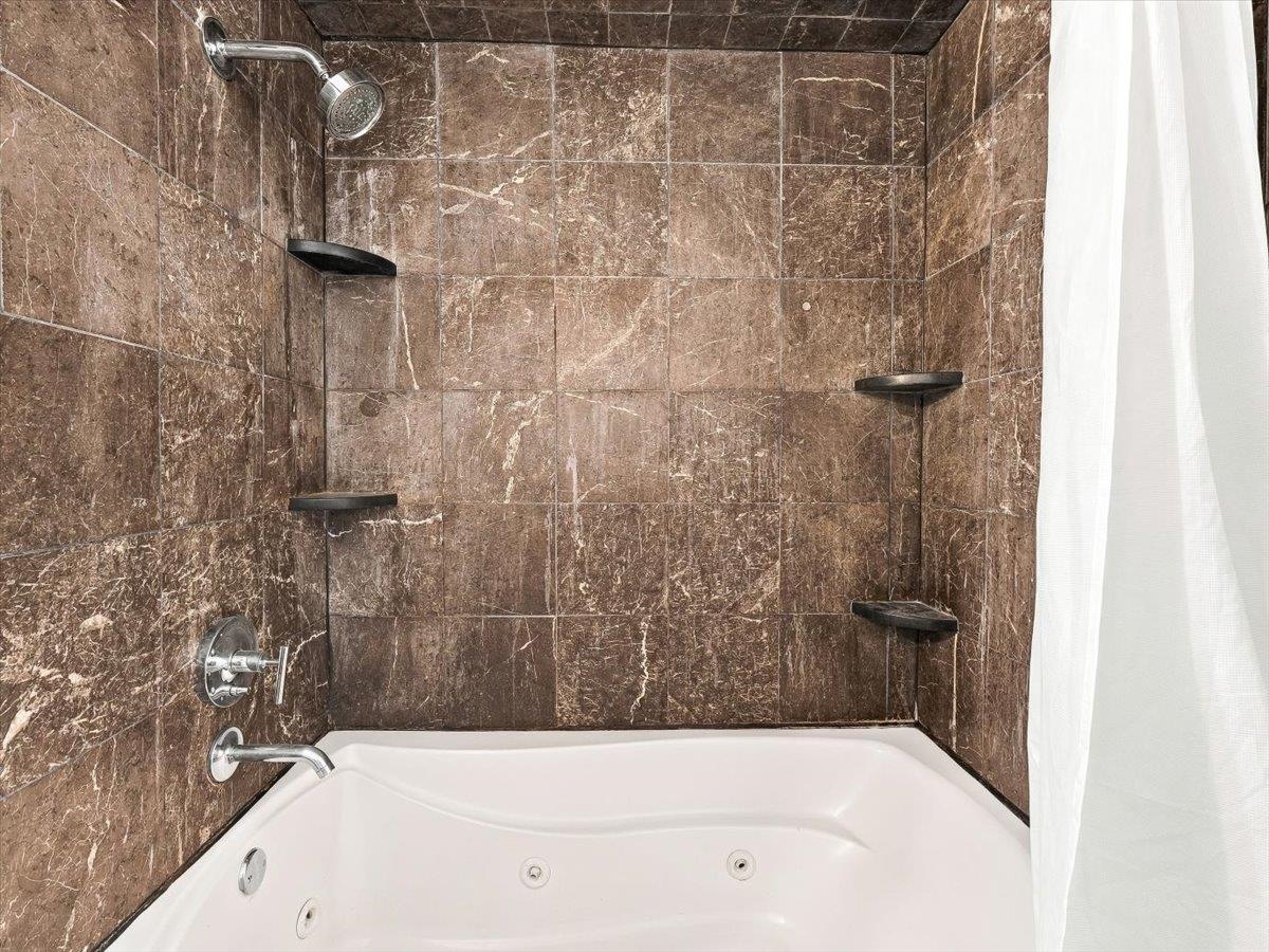 113 Willow Ave 2 Property Photo 28