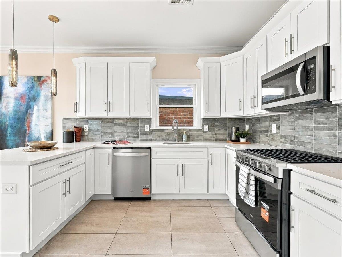 275 Pacific Ave 2 Property Photo 8