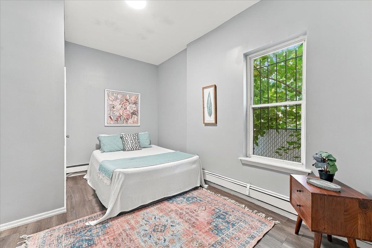 363 Forrest St Property Photo 10