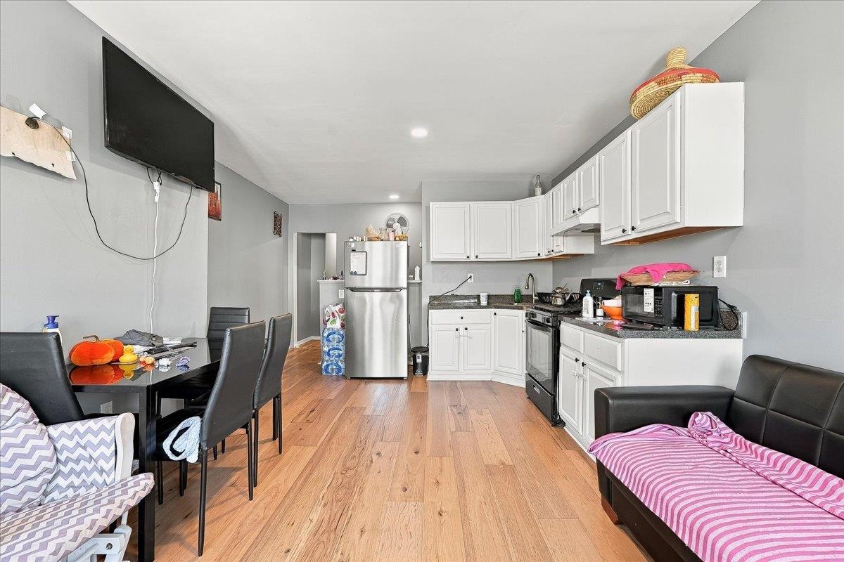 363 Forrest St Property Photo 19