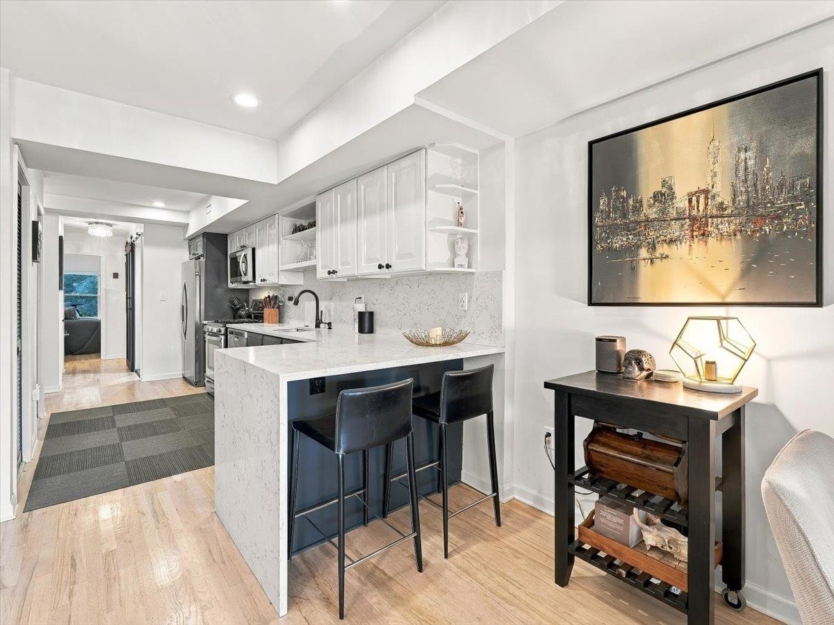102 Park Ave 4 Property Photo 7