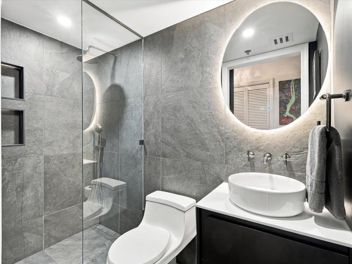 102 Park Ave 4 Property Photo 11