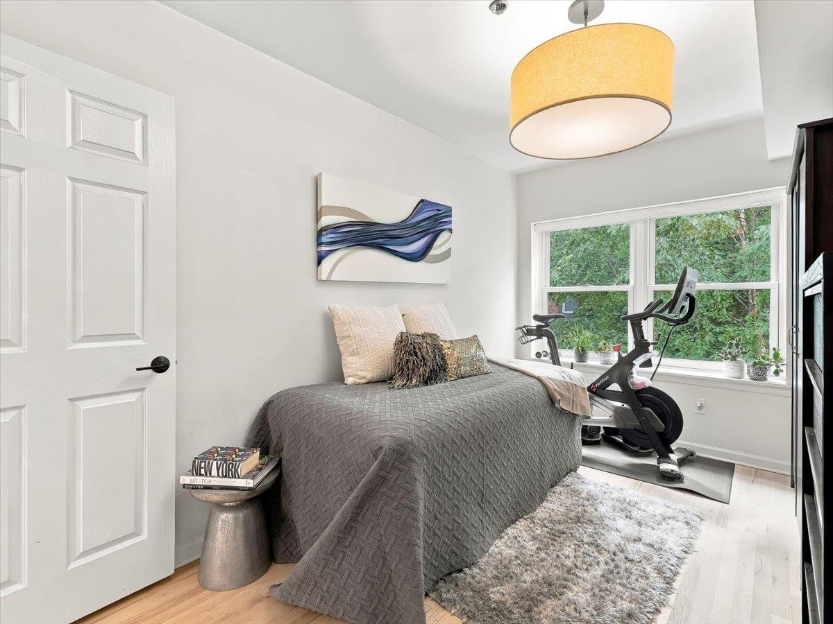 102 Park Ave 4 Property Photo 12