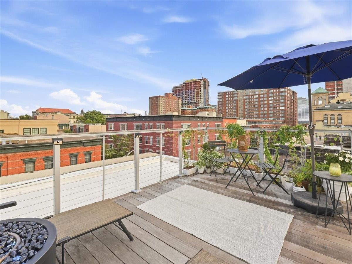 102 Park Ave 4 Property Photo 22