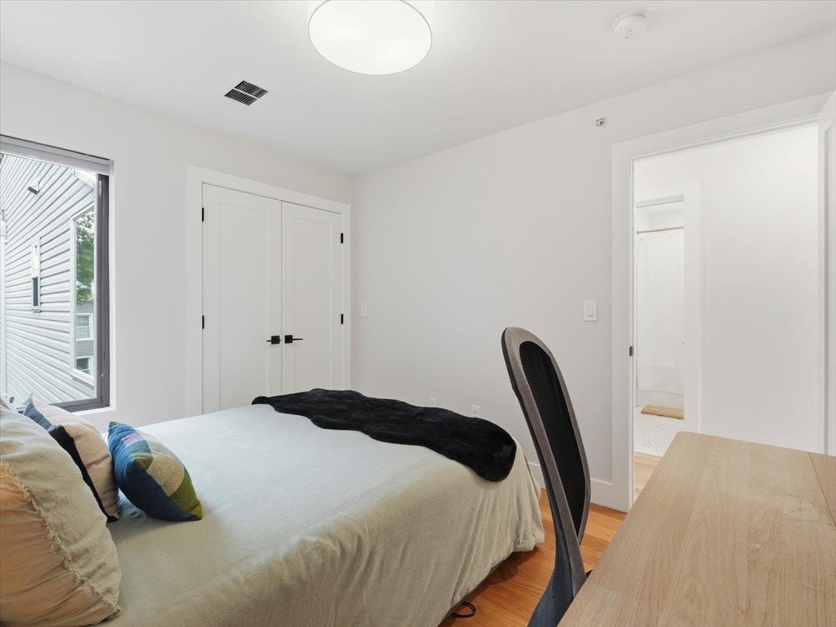 22 Lincoln St 3 Property Photo 31