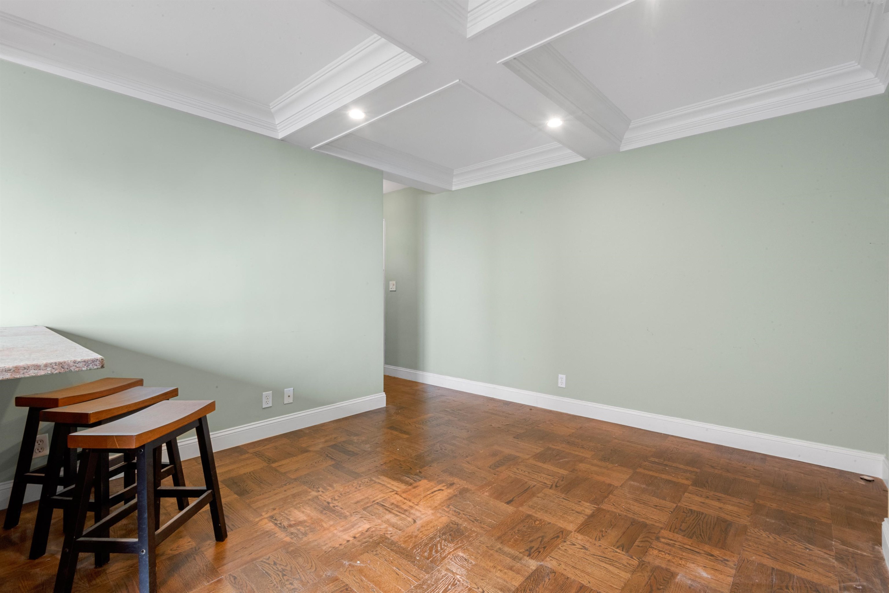 6515 Blvd East 7h Property Photo 4