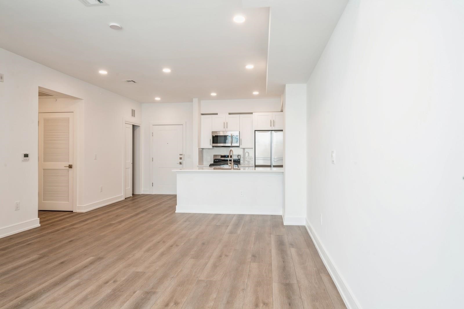 32 Jones St 403 Property Photo 15