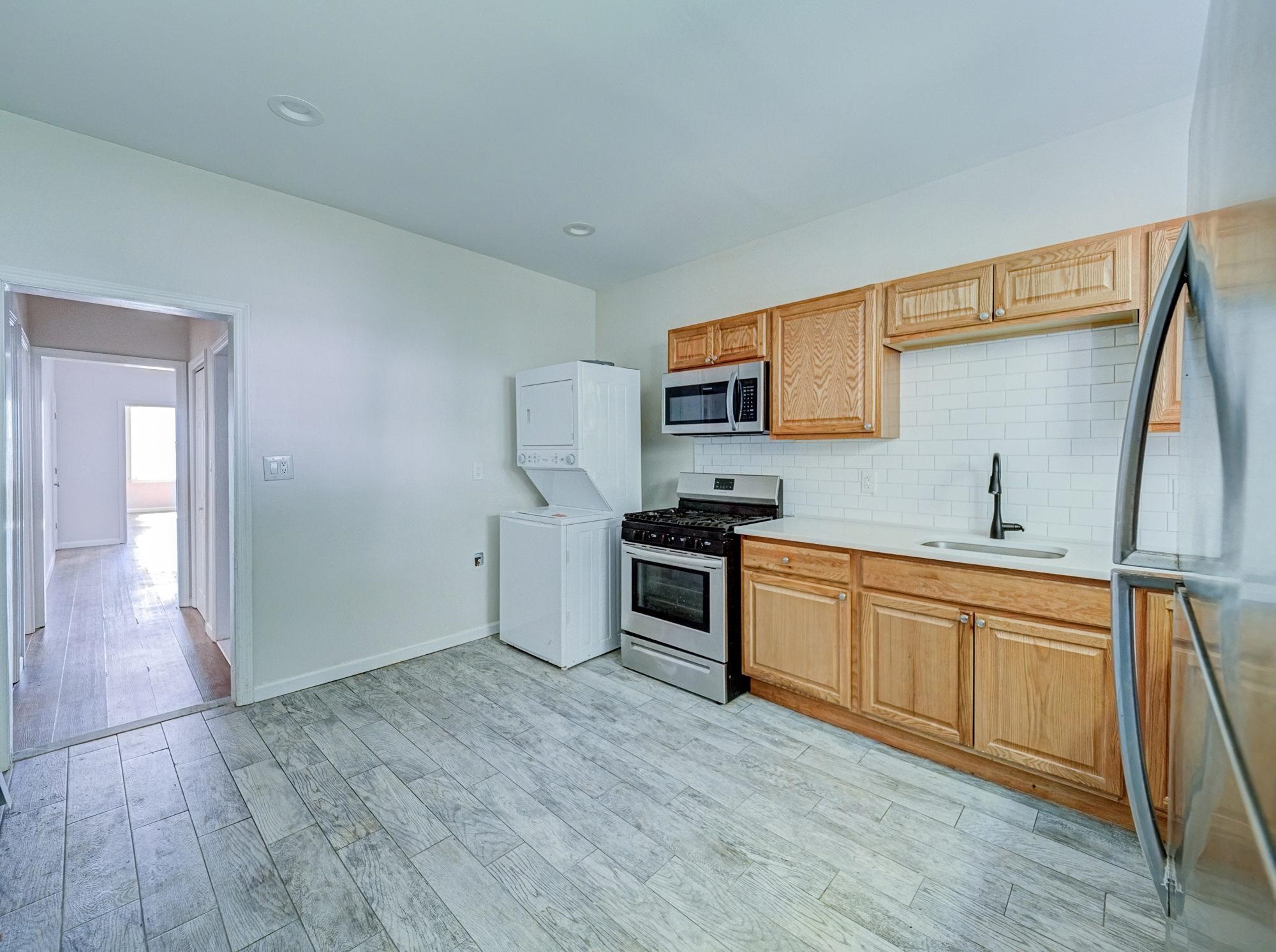 193 Clerk St 2 Property Photo 2
