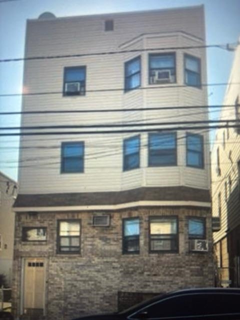 82 PROSPECT AVE Property Photo 1