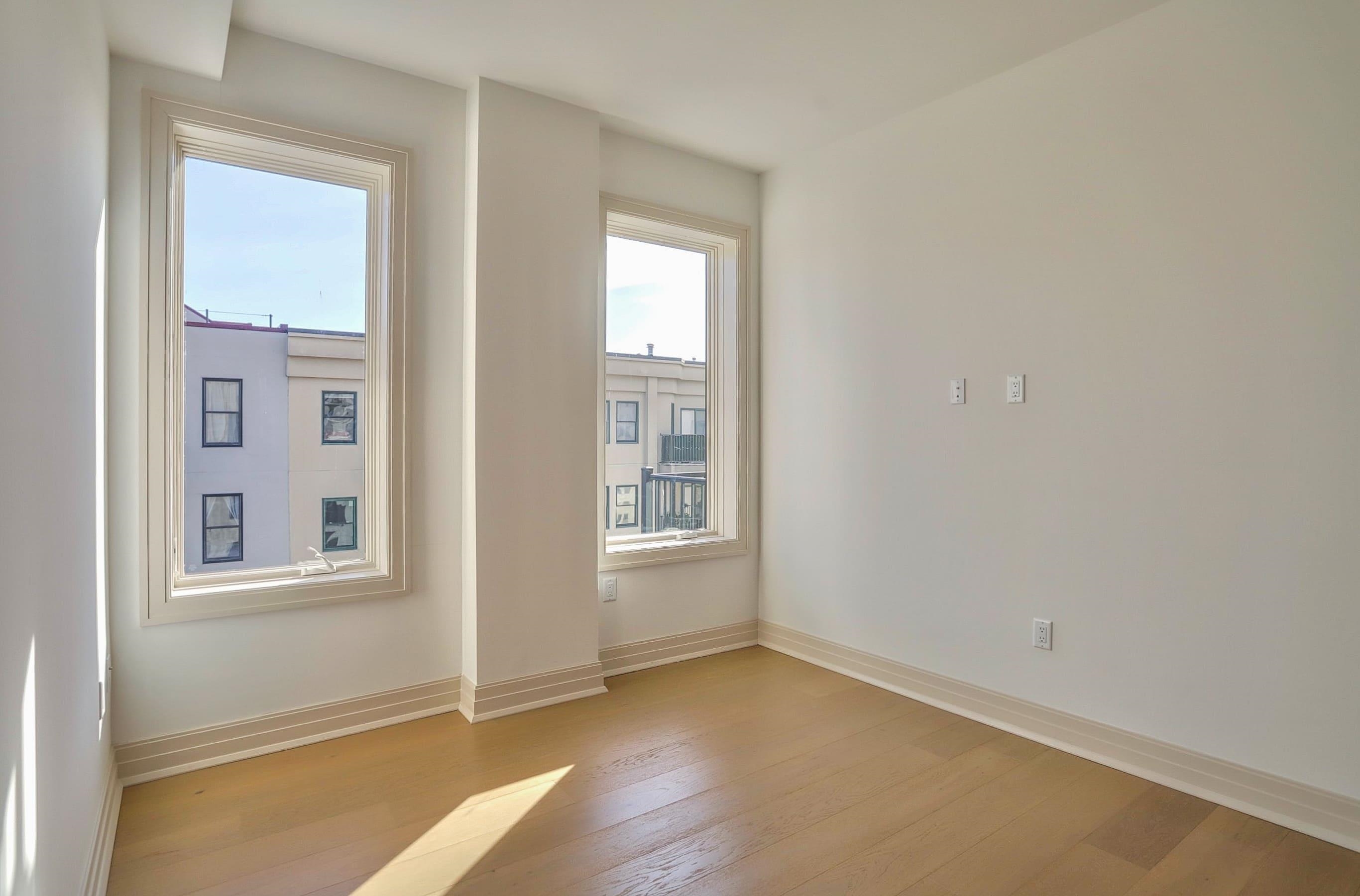 921 Madison St 403 Property Photo 14