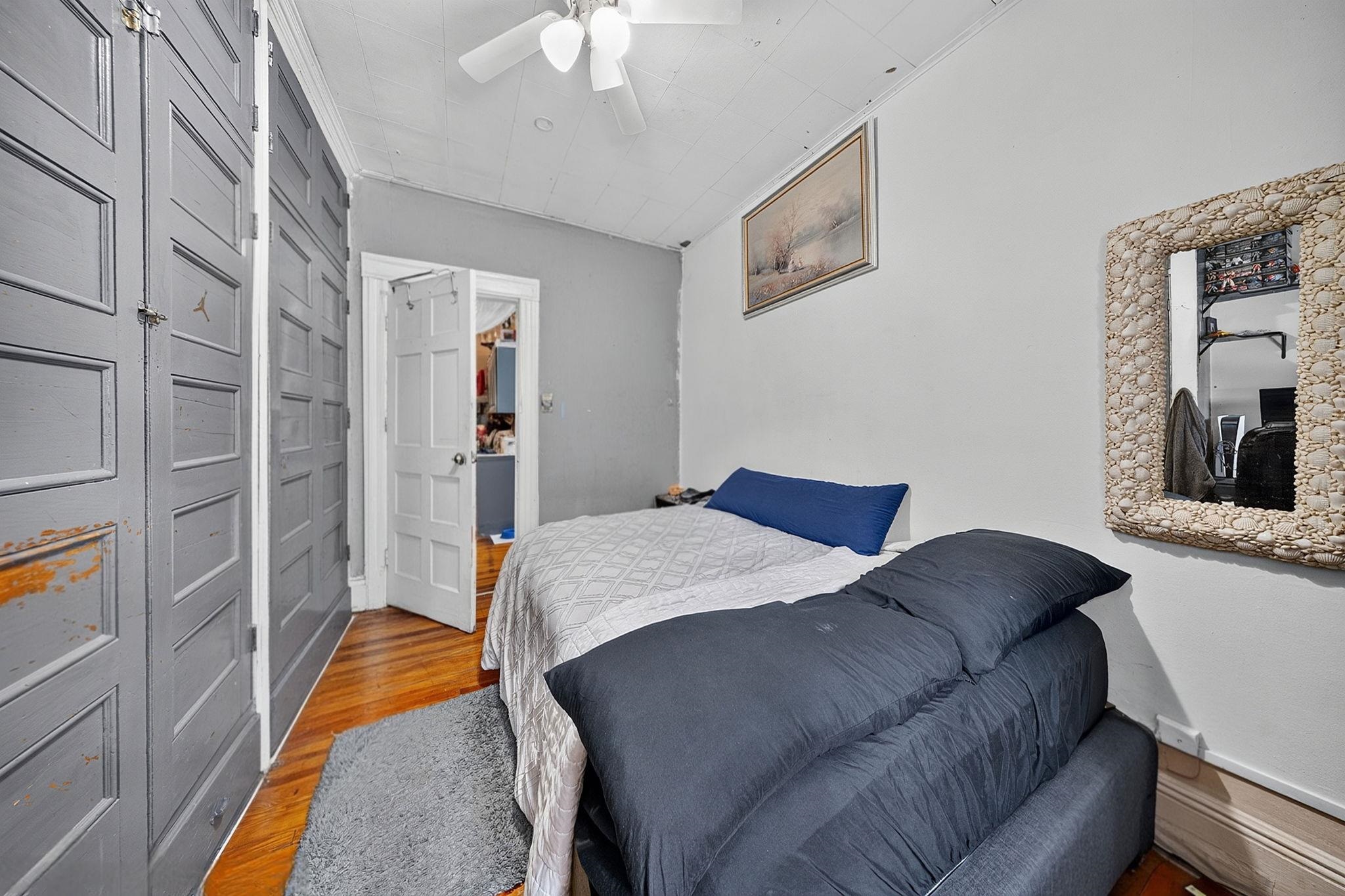 604 21st St Property Photo 14