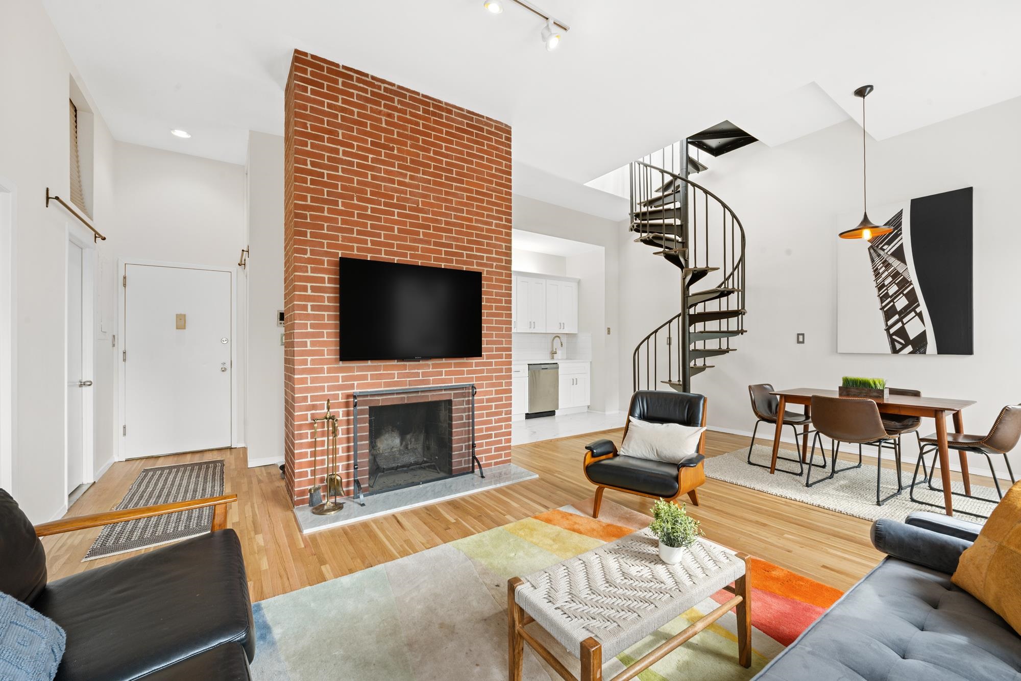222 GRAND ST 4K Property Photo 1