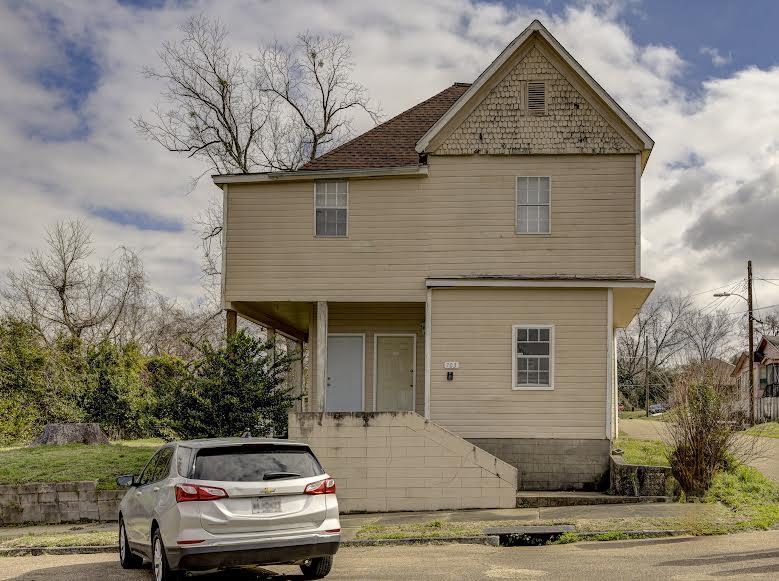 703 Monroe St Property Photo 1