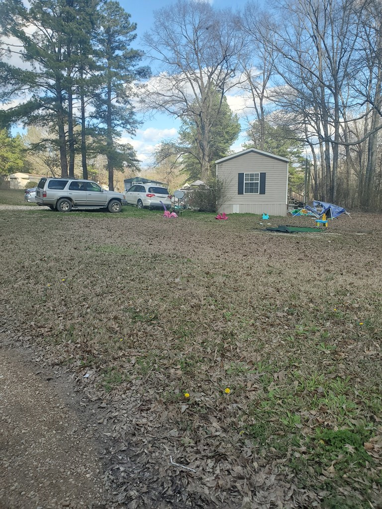 2800 Freetown Property Photo 5