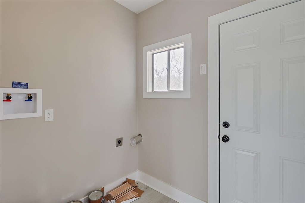 127 Autumn Property Photo 15