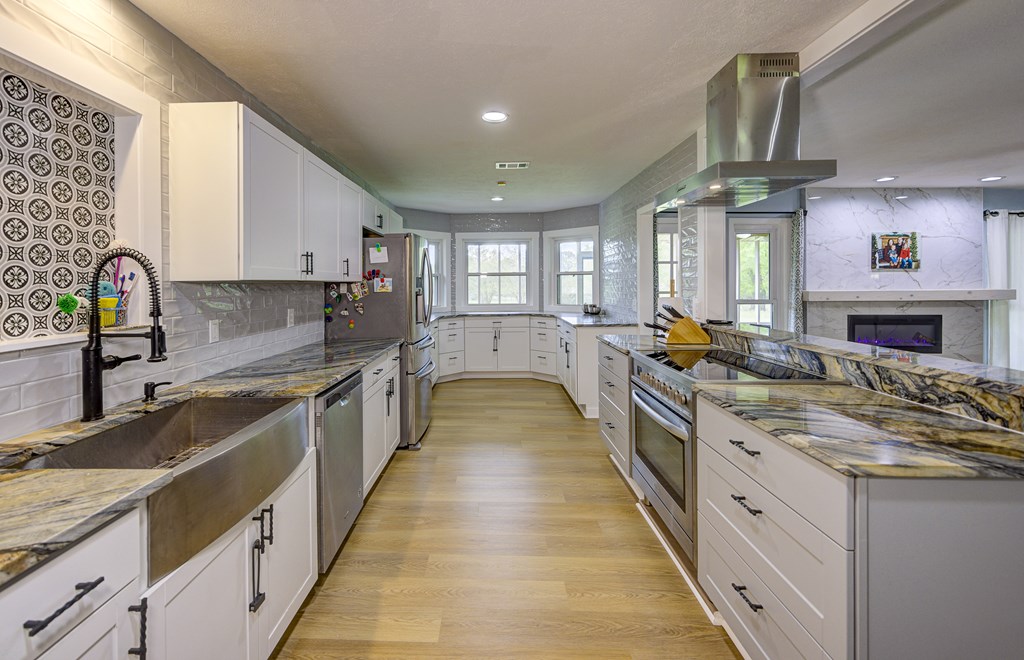 5285 Williamson Rd Property Photo 16
