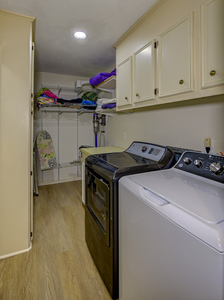 5285 Williamson Rd Property Photo 36