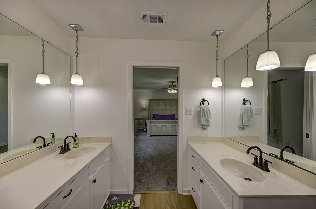 5285 Williamson Rd Property Photo 47