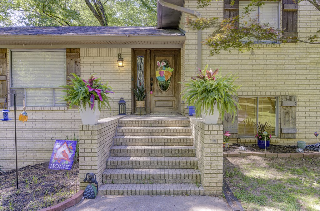 10 Indian Hills Road Property Photo 4