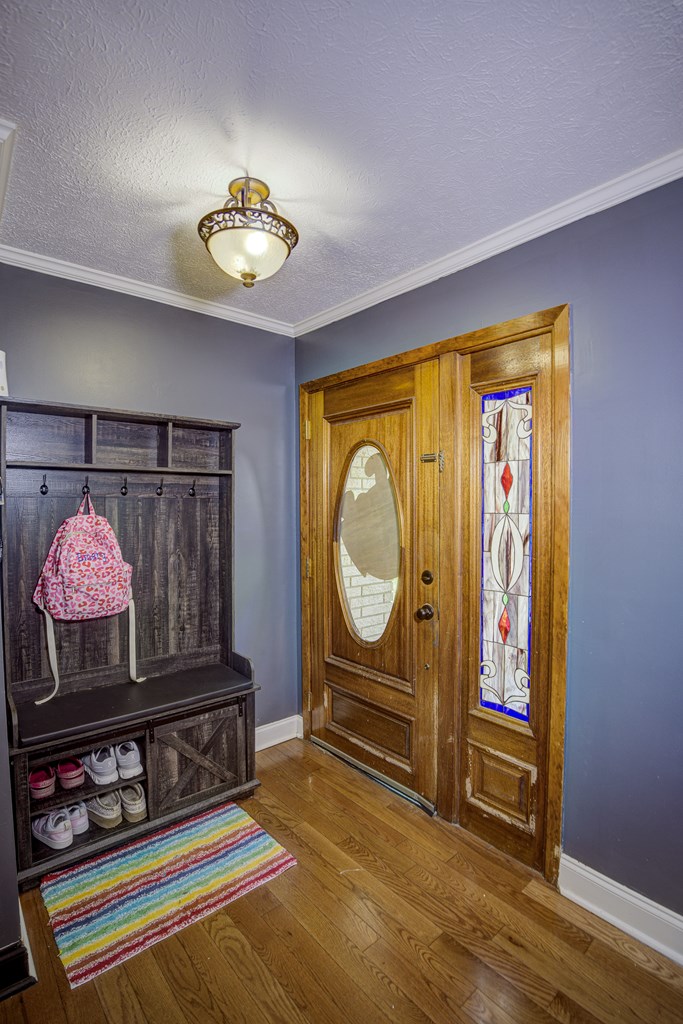 10 Indian Hills Road Property Photo 5