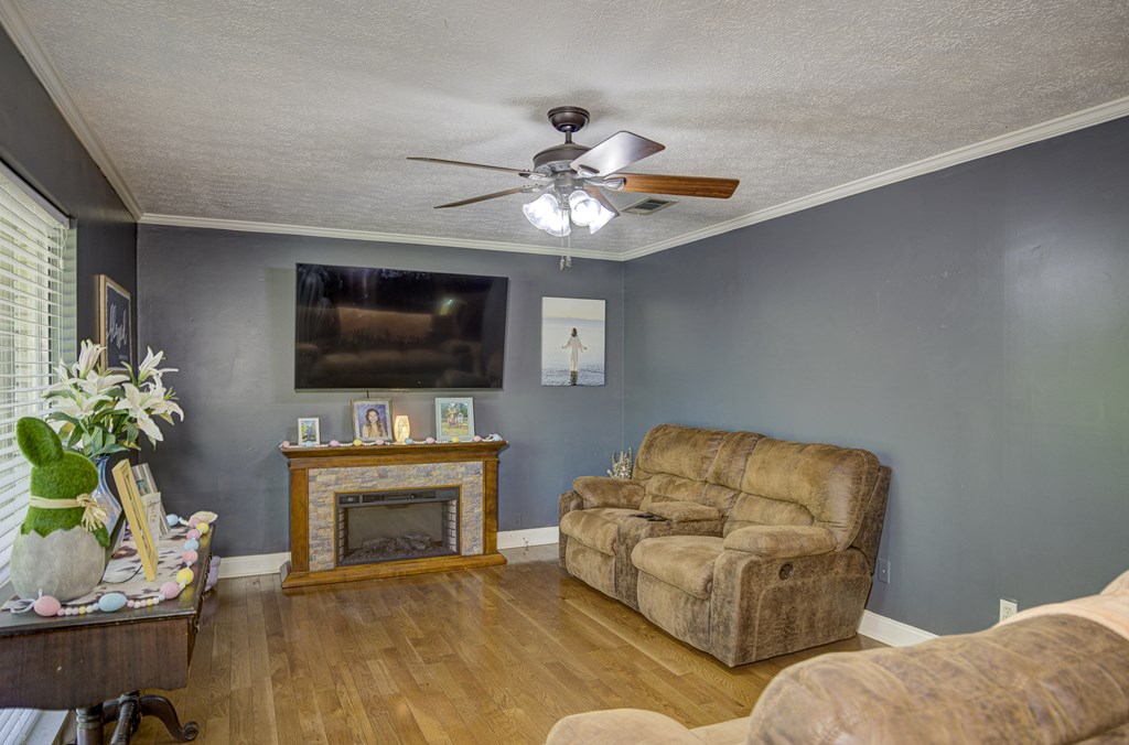 10 Indian Hills Road Property Photo 6