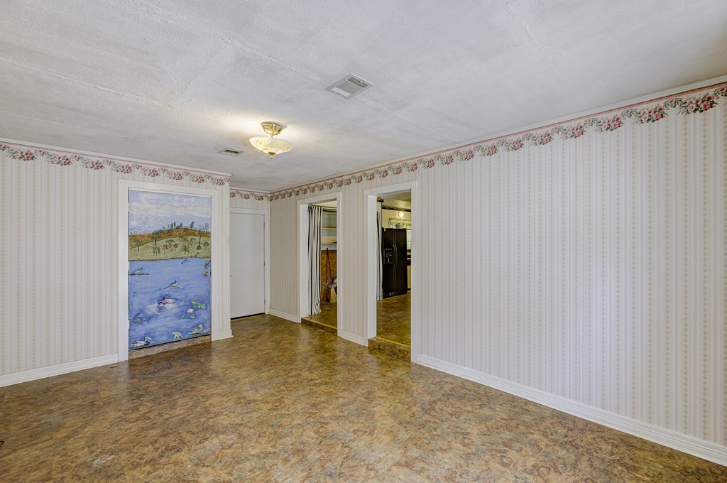 106 Allendale Dr Property Photo 12